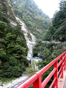 名剣温泉ギャラリー 6